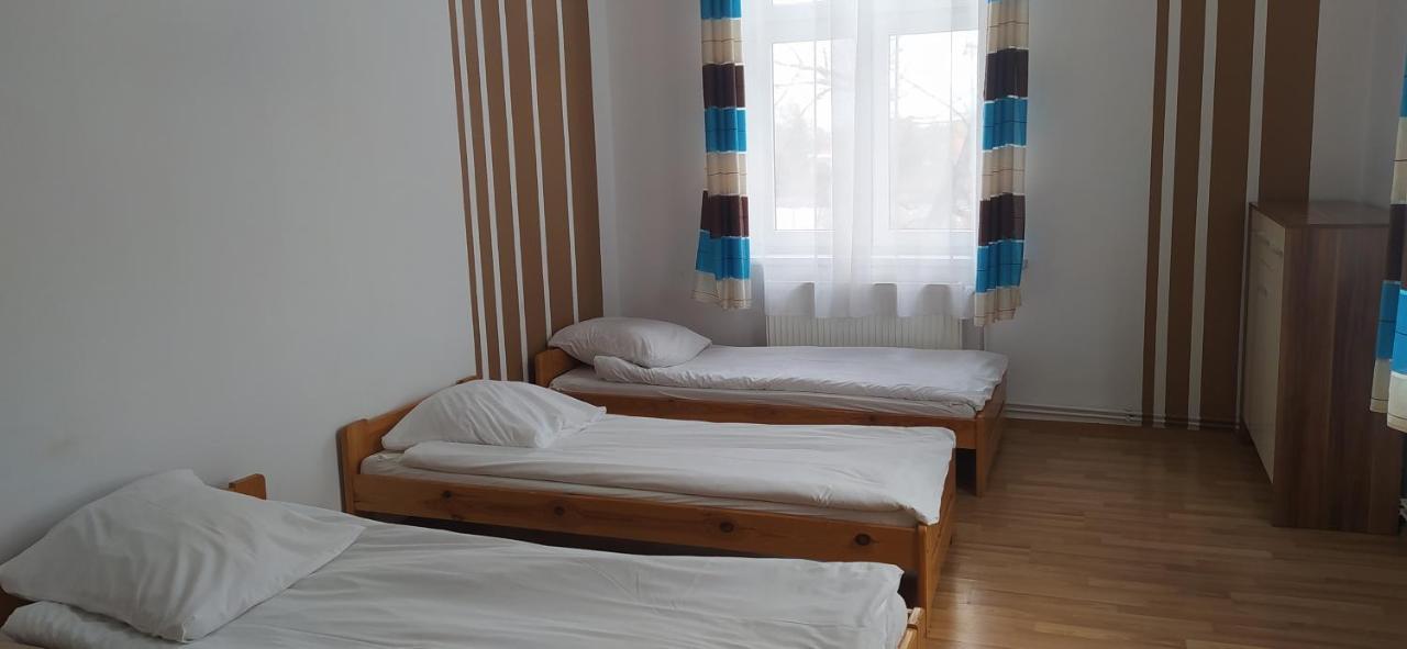 Feniks Pokoje Goscinne Malbork Bilik gambar